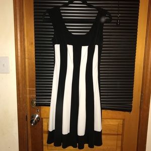 last chance!!!! {18} Connected Apparel Dress.  A